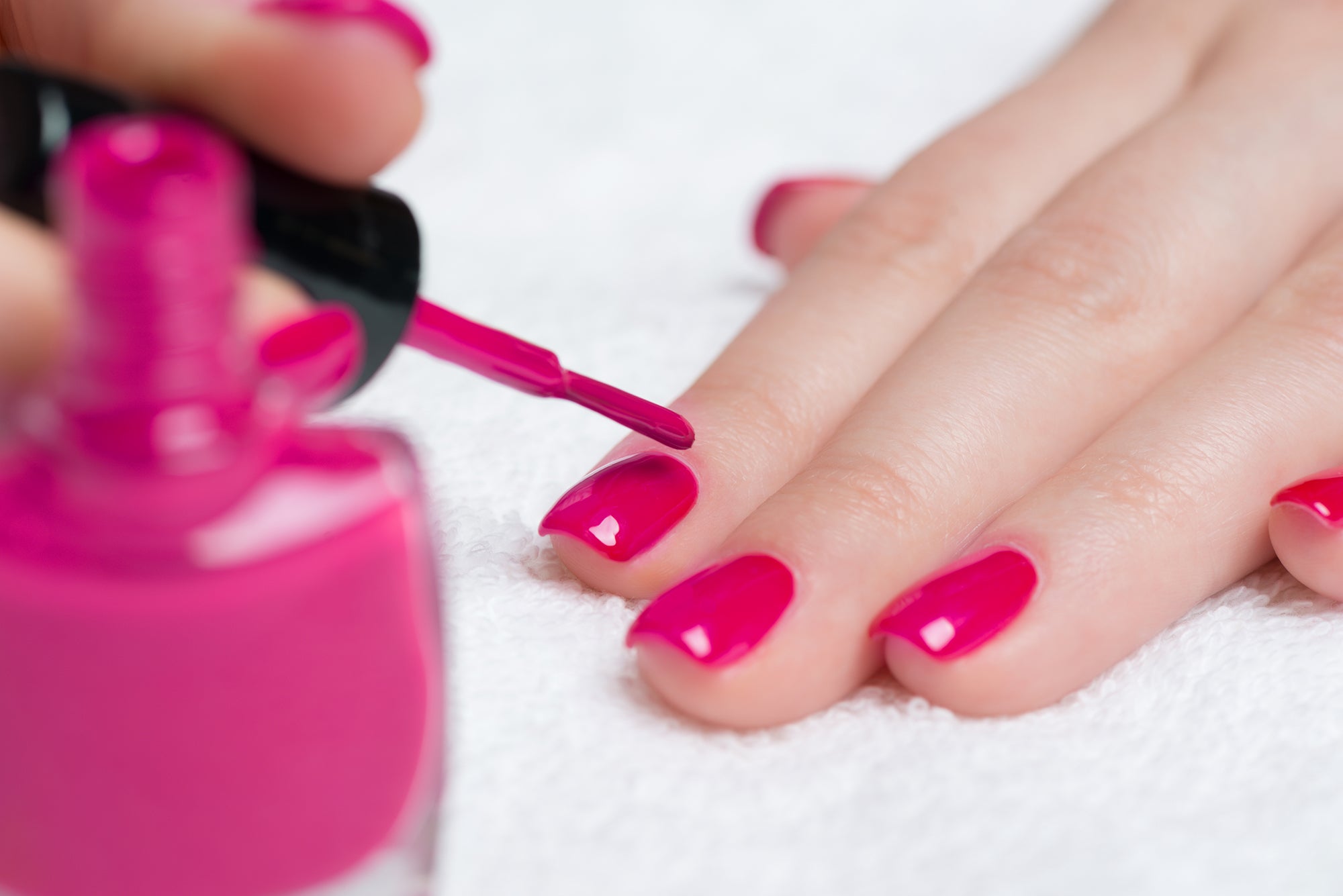 How to paint your nails at home