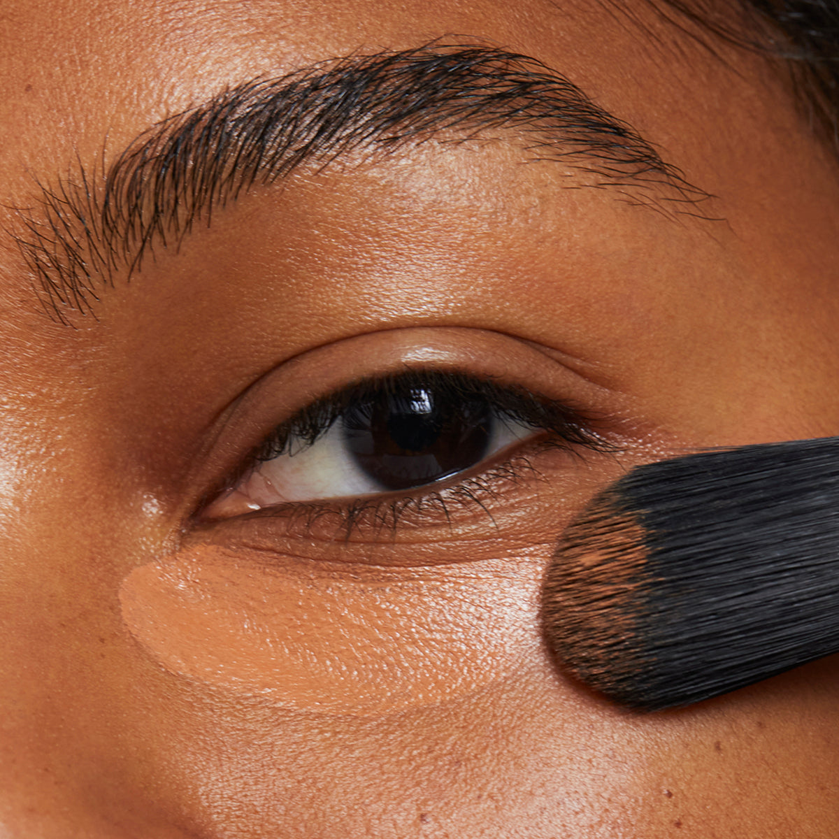 concealer coverage on model under eyes