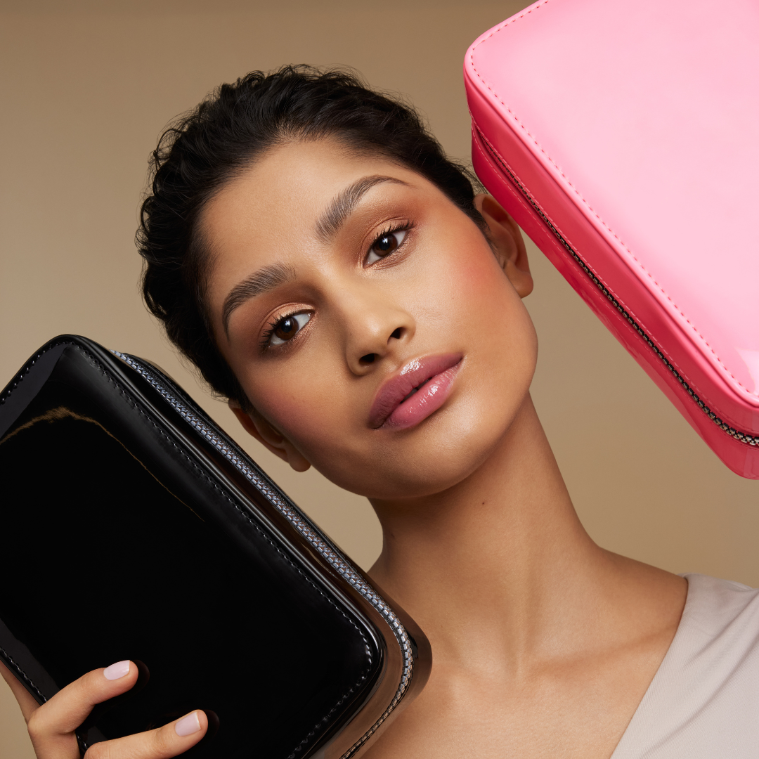 The Fold Out® Case