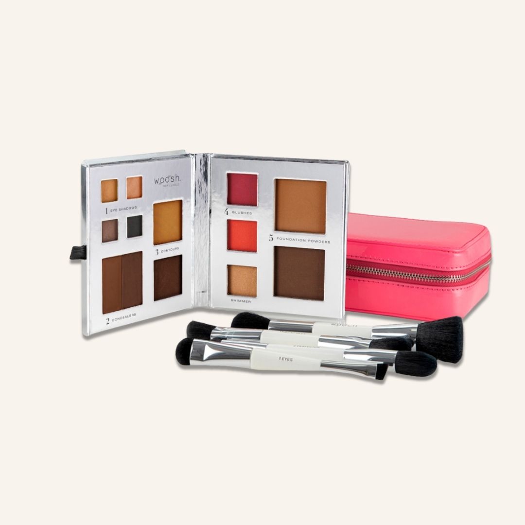 The Jetsetter bundle with our hot pink case, 13-pan Fold out face, and essential brush set. Our fold out face refillable palette contains 4 eyeshadows, 2 concealers, 2 contours, 2 blushes, 1 shimmer highlight and 2 foundation powders. Our brushes are dual ended synthetic vegan brush bristle! 