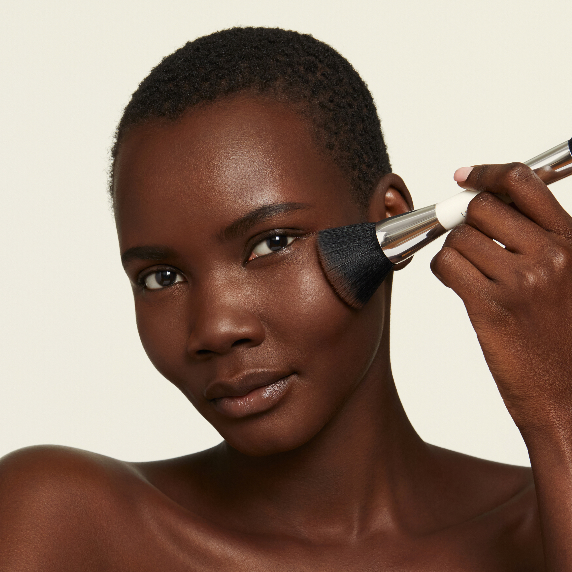 Fold Out® Foundation Powder Refill