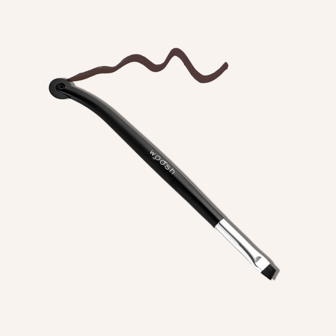 dual ended eyeliner wheel. rolling applicator on one end that is ideal with gel liner. and a angled end for inner corner